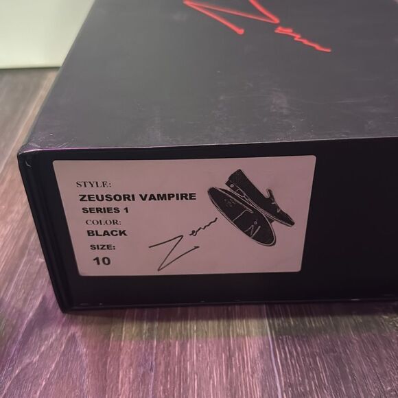 Zeusori Vampire Z Series 1 Elegant Loafers Velvet Silhouette Slippers Men's 10 - Picture 7 of 7